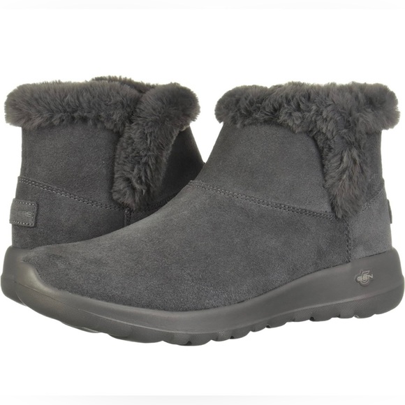 Skechers Shoes - New in Box Sketchers On The Go Joy Bundle Up Boots - Grey Size 9.5 🩶